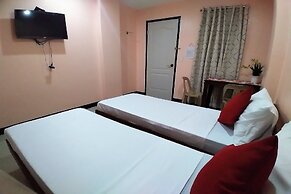 Super OYO 604 Chateau Cinco Dormitel - Hostel