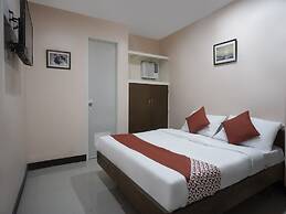 Super OYO 604 Chateau Cinco Dormitel - Hostel