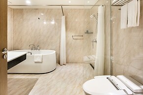 Ramada Hotels & Suites Seoul Namdaemun