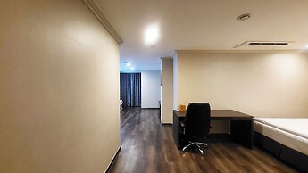 Ramada Hotels & Suites Seoul Namdaemun