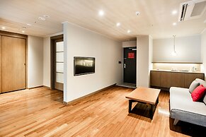 Ramada Hotels & Suites Seoul Namdaemun