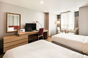 Ramada Hotels & Suites Seoul Namdaemun