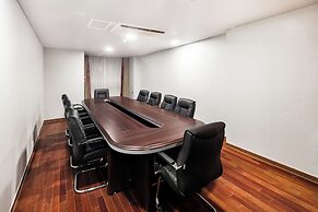 Ramada Hotels & Suites Seoul Namdaemun
