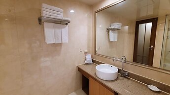 Ramada Hotels & Suites Seoul Namdaemun