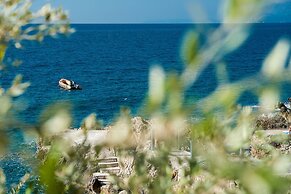 Open Sea Luxury Apartments