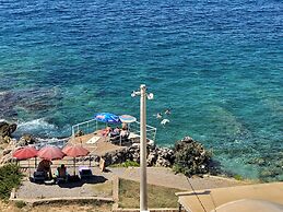 Open Sea Luxury Apartments