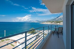 Open Sea Luxury Apartments