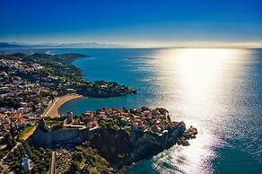 Open Sea Luxury Apartments