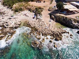 Open Sea Luxury Apartments