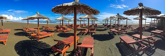Open Sea Luxury Apartments