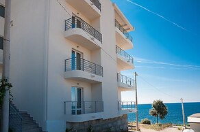 Open Sea Luxury Apartments