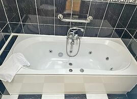 Castle Quay Holiday Homes