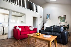 Spanish Cove Holiday Home Sleeps 5