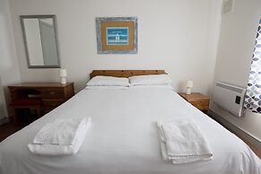 Spanish Cove Holiday Home Sleeps 5