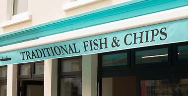 Spanish Cove Holiday Home Sleeps 5