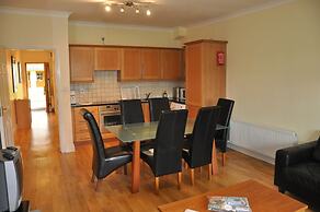 Heyward Mews Holiday Homes Sleeps 6