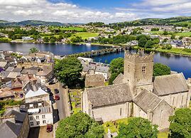 Lakeside Holiday Homes
