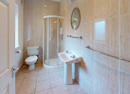 Lakeside Holiday Homes