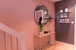 StayPlus Home near Amusement Park