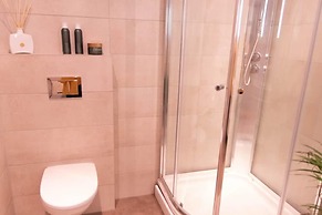 StayPlus Home near Amusement Park