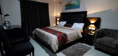 The Lodge by Kabachi