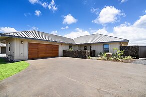 Ainamalu 29 At Waikoloa Beach Resort 3 Bedroom Home by RedAwning