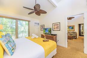 Aina Nalu D202 2 Bedroom Condo by Redawning