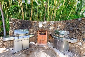 Aina Nalu D202 2 Bedroom Condo by Redawning