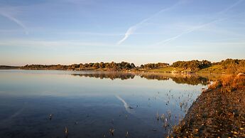 Montimerso Skyscape Country House