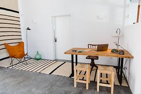 Montimerso Skyscape Country House