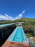 Outpost Hostel - Coron - Adults Only