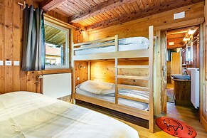 Chalet in Harreberg With Garden Views