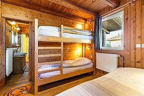 Chalet in Harreberg With Garden Views
