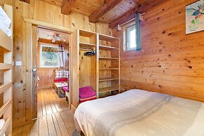Chalet in Harreberg With Garden Views