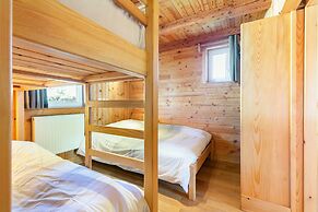 Chalet in Harreberg With Garden Views