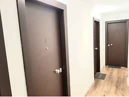 Penthouse Apartments, The Luxury Suites