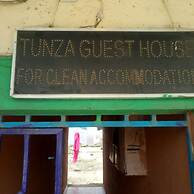 Tunza Guest House