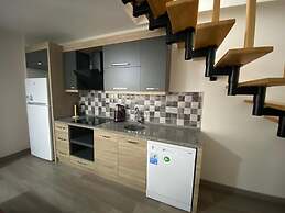 Elanis Suites