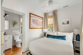 Tranquility with Garden & Heated Pool near King Street