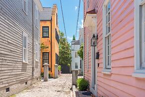 Cottage with Beautiful Garden and Heated Pool