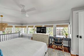 Cottage with Beautiful Garden and Heated Pool