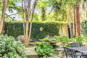 Cottage with Beautiful Garden and Heated Pool