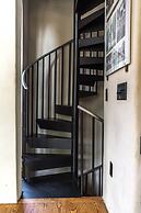 Perfect Location in Downtown Charleston