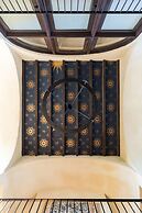 Perfect Location in Downtown Charleston