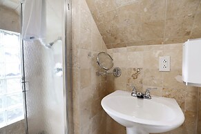 Revitalized Historical Southern Residence