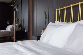 Anggun Residence by Sleepy Bear