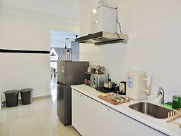 Arte Plus by Sleepy Bear