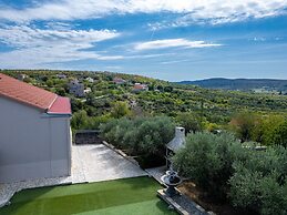 Villa Elder