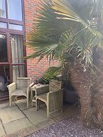 King Canute Apartment - Crown Lettings