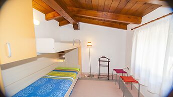 Fantastic Sardinia Casa Castas cast01